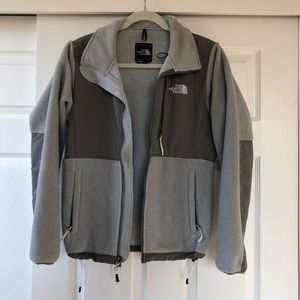 ⚫️ SALE • The North Face Fleece